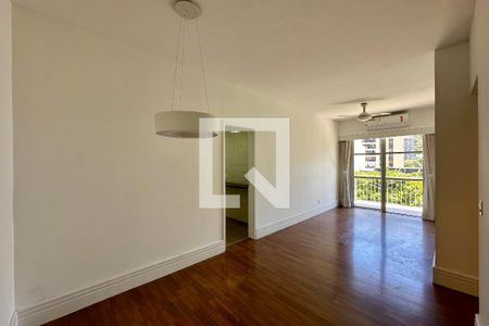 Sala de apartamento para alugar com 2 quartos, 86m² em Botafogo, Rio de Janeiro