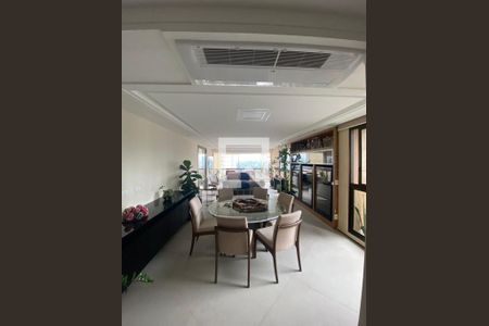 Apartamento à venda com 4 quartos, 211m² em Indianópolis, São Paulo