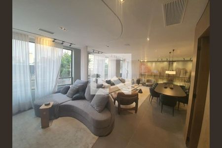 Apartamento à venda com 3 quartos, 191m² em Vila Nova Conceição, São Paulo