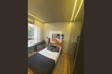 Apartamento à venda com 3 quartos, 191m² em Vila Nova Conceição, São Paulo