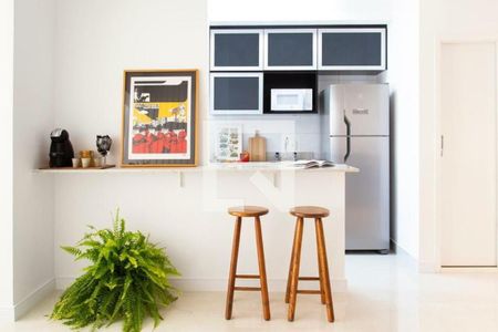 Apartamento à venda com 3 quartos, 74m² em Vila Castelo, São Paulo