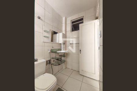 Banheiro de apartamento à venda com 1 quarto, 30m² em Praça da Bandeira, Rio de Janeiro