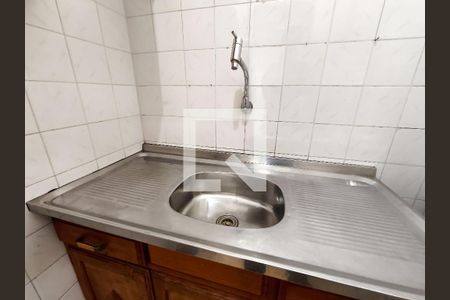 Cozinha de apartamento à venda com 1 quarto, 30m² em Praça da Bandeira, Rio de Janeiro