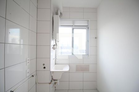 Cozinha/Área de serviço de apartamento para alugar com 2 quartos, 42m² em Parque Reboucas, São Paulo