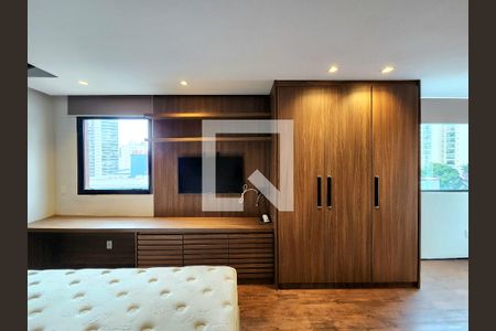 Sala/Quarto de apartamento à venda com 1 quarto, 73m² em Vila Nova Conceição, São Paulo