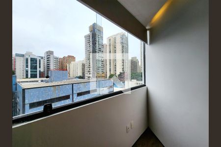 Sacada de apartamento à venda com 1 quarto, 73m² em Vila Nova Conceição, São Paulo