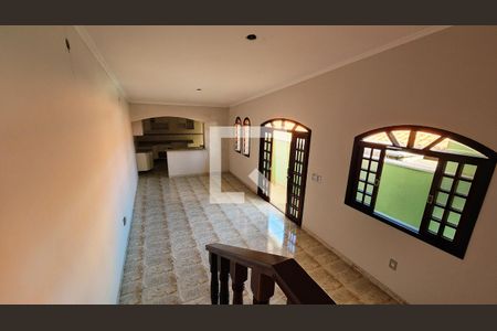 Sala de casa à venda com 2 quartos, 310m² em Vila Della Piazza, Jundiaí