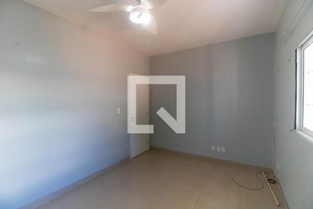 Quarto 1 de casa de condomínio para alugar com 4 quartos, 170m² em Maria Paula, Niterói