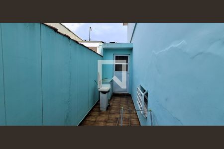 Quintal  de casa à venda com 3 quartos, 175m² em Jardim Orlandina, São Bernardo do Campo
