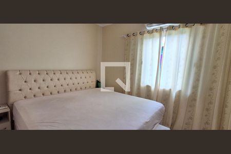 Suíte  de casa à venda com 3 quartos, 175m² em Jardim Orlandina, São Bernardo do Campo