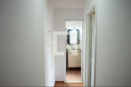 Corredor de apartamento para alugar com 2 quartos, 51m² em Vila Carrão, São Paulo