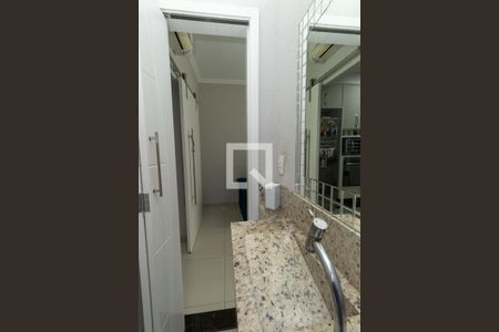 Lavabo de casa de condomínio à venda com 2 quartos, 113m² em Vila Granada, São Paulo