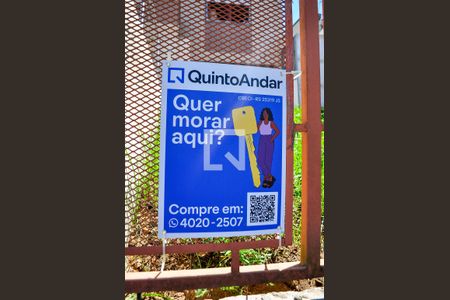 Plaquinha  de apartamento à venda com 1 quarto, 150m² em Medianeira, Porto Alegre