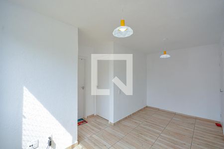 Sala de apartamento para alugar com 2 quartos, 42m² em Usina Piratininga, São Paulo