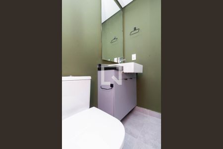 Banheiro de kitnet/studio à venda com 1 quarto, 20m² em Vila Gomes Cardim, São Paulo