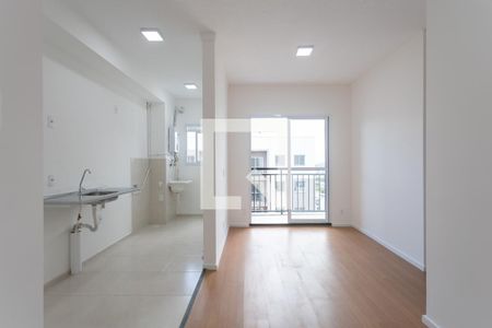 Sala de apartamento à venda com 2 quartos, 47m² em São Francisco Xavier, Rio de Janeiro