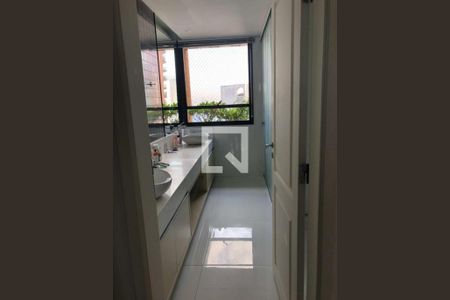 Apartamento para alugar com 3 quartos, 288m² em Higienópolis, São Paulo