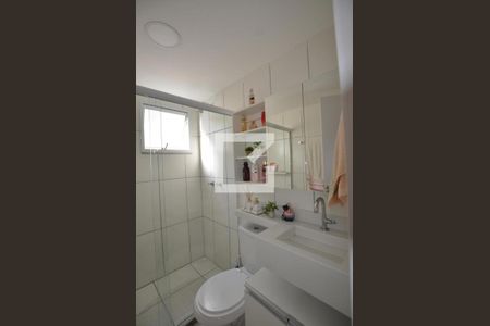 Banheiro de apartamento à venda com 2 quartos, 44m² em Campo Grande, Rio de Janeiro