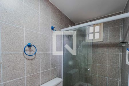 Banheiro 2 de casa à venda com 4 quartos, 300m² em Vila Nova, Porto Alegre