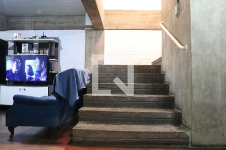Sala de casa à venda com 4 quartos, 299m² em Perdizes, São Paulo