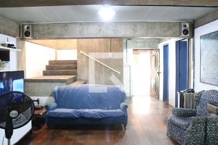 Sala de casa à venda com 4 quartos, 299m² em Perdizes, São Paulo