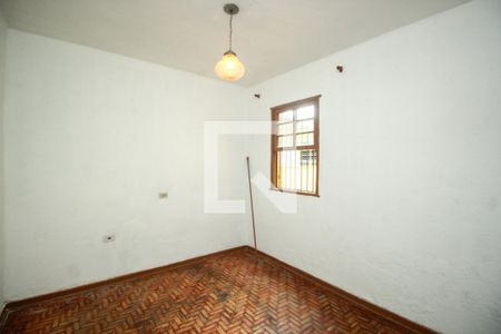Quarto 2 de casa à venda com 2 quartos, 235m² em Vila Eldízia, Santo André
