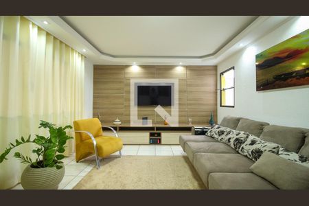 Sala ( Casa 2) de casa à venda com 4 quartos, 300m² em Vila Ivone, São Paulo