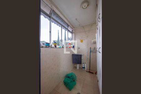 Casa 2 - Lavanderia de casa à venda com 6 quartos, 230m² em Vila Madalena, São Paulo