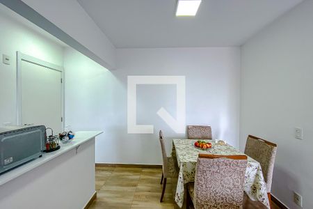 Sala de apartamento à venda com 2 quartos, 89m² em Vila Bertioga, São Paulo