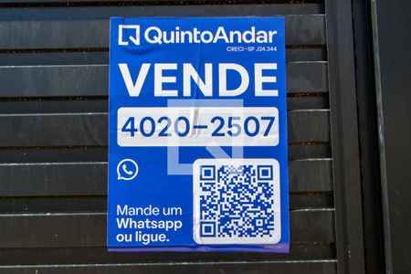 Plaquinha instalada na fachada de apartamento para alugar com 3 quartos, 160m² em Paraíso, Santo André