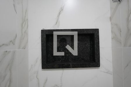 Banheiro de apartamento à venda com 1 quarto, 27m² em Vila Invernada, São Paulo