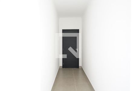 Corredor de apartamento à venda com 2 quartos, 48m² em Vila Invernada, São Paulo