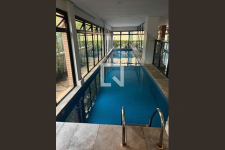 Apartamento para alugar com 4 quartos, 191m² em Vila Suzana, São Paulo