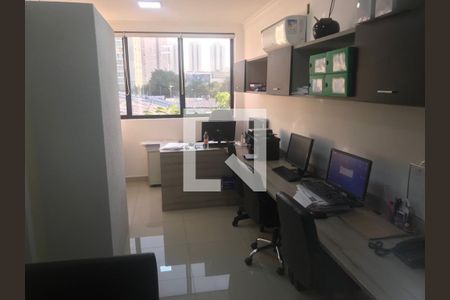 Apartamento à venda com 1 quarto, 201m² em Jardim Taquaral, São Paulo