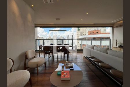 Apartamento à venda com 2 quartos, 154m² em Vila Nova Conceição, São Paulo