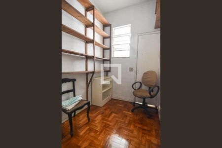 Quarto de Serviço de apartamento para alugar com 2 quartos, 89m² em Centro, Niterói