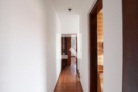 Corredor de casa à venda com 3 quartos, 181m² em Vila Mangalot, São Paulo