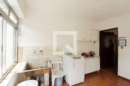 Área de Serviço de casa à venda com 3 quartos, 181m² em Vila Mangalot, São Paulo