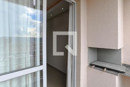 Sacada de apartamento para alugar com 2 quartos, 58m² em Villa Di César, Mogi das Cruzes