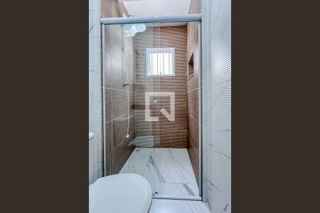 Banheiro de casa para alugar com 1 quarto, 50m² em Vila São José, São Paulo