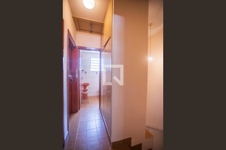 Corredor - Quartos de casa à venda com 3 quartos, 120m² em Mirandópolis, São Paulo