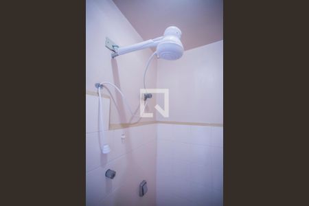 Banheiro de Serviço de casa à venda com 3 quartos, 120m² em Mirandópolis, São Paulo