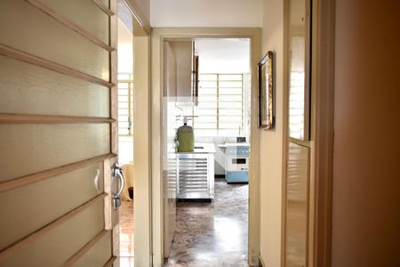 Corredor de casa à venda com 3 quartos, 120m² em Mirandópolis, São Paulo