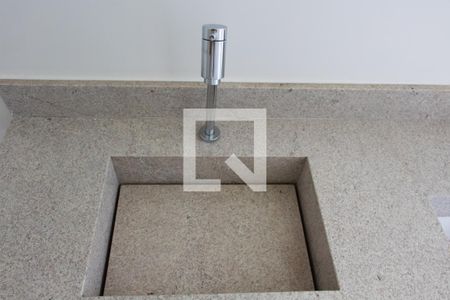 Lavabo de casa de condomínio à venda com 3 quartos, 263m² em Parque Rural Fazenda Santa Cândida, Campinas