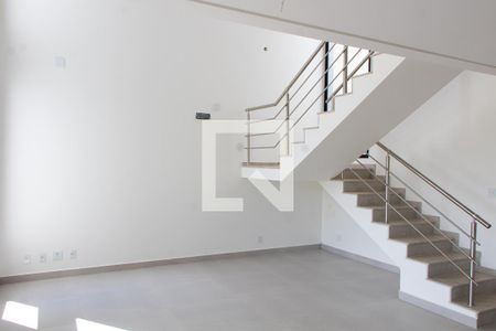 Sala de casa de condomínio à venda com 3 quartos, 263m² em Parque Rural Fazenda Santa Cândida, Campinas