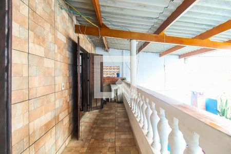 Varanda dos Quartos de casa à venda com 2 quartos, 62m² em Vila Carmosina, São Paulo