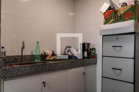 Cozinha de apartamento à venda com 1 quarto, 90m² em Santa Lúcia, Belo Horizonte