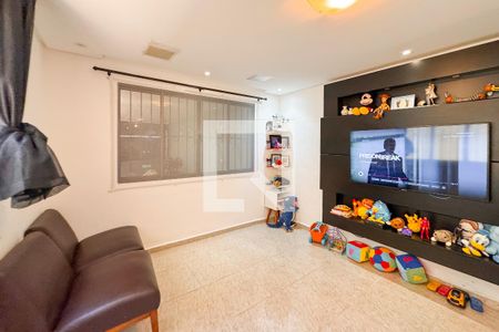 Sala de casa à venda com 3 quartos, 150m² em Vila Mariana, São Paulo