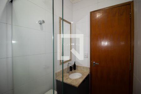 Banheiro de apartamento à venda com 1 quarto, 43m² em Vila Constança, São Paulo