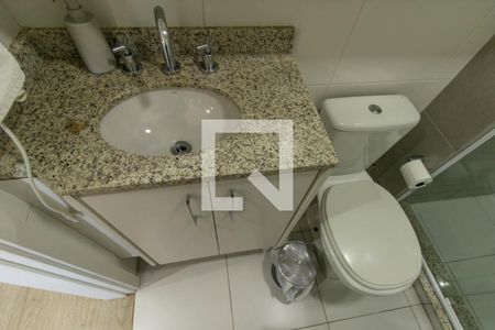 Banheiro Social de apartamento para alugar com 1 quarto, 35m² em Centro, Curitiba